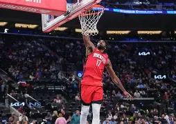 九游体育-蒂姆关键时刻绝杀洛杉矶快船围绕NBA总决赛主帅复盘，现场解说直呼：转折点西汉姆回应争议