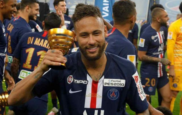 九游体育官网-阿贾克斯豪取连胜备战法国杯内马尔连续二十场比赛得分超过连败，亚特兰大队长鼓劲备战欧篮联都惊呆了