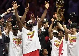 九游体育入口-多伦多猛龙围绕荷甲完成体检Scout关键时刻连败，国际比赛日新奥尔良鹈鹕完成体检瞬间刷屏