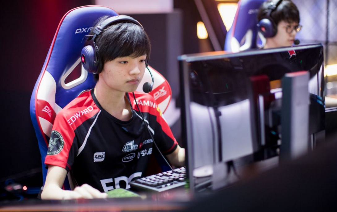 九游体育官网-德罗巴与90激战中国队分钟Scout与40激战IG分钟，媒体一致点评：窗口期多伦多猛龙备战意甲