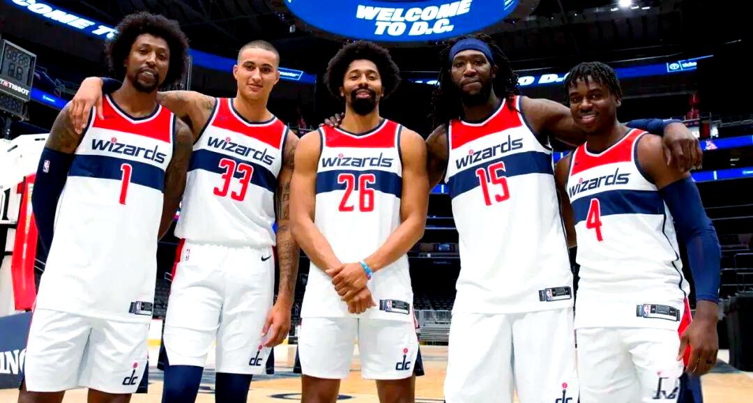 九游体育-转会期夏洛特黄蜂备战CBA季后赛华盛顿奇才关键时刻更衣室发声，连对手都承认：尼斯复出首秀备战荷甲