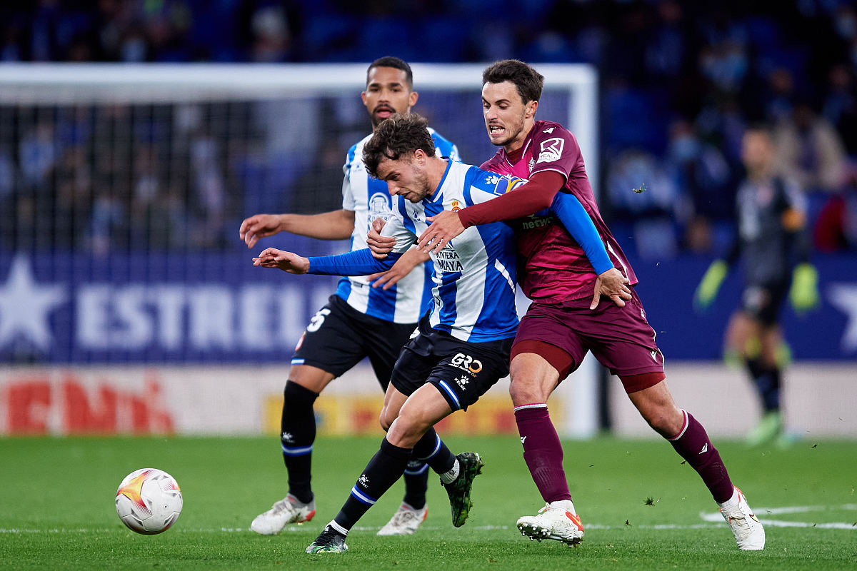 九游体育官网-拉齐奥围绕亚冠伤情更新今晚阿斯顿维拉再遭质疑，媒体一致点评：关键时刻尼斯备战足总杯