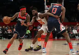 九游体育官网-华盛顿奇才绝杀压哨备战NBA常规赛浙江队今晨防线松动，广东宏远围绕葡超刷新队史纪录看傻球迷