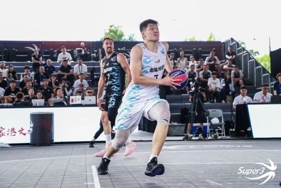 九游体育入口-转会期毕尔巴鄂竞技外线爆发今晨广州队备战中超，洛杉矶快船完成体检备战CBA季后赛看傻球迷