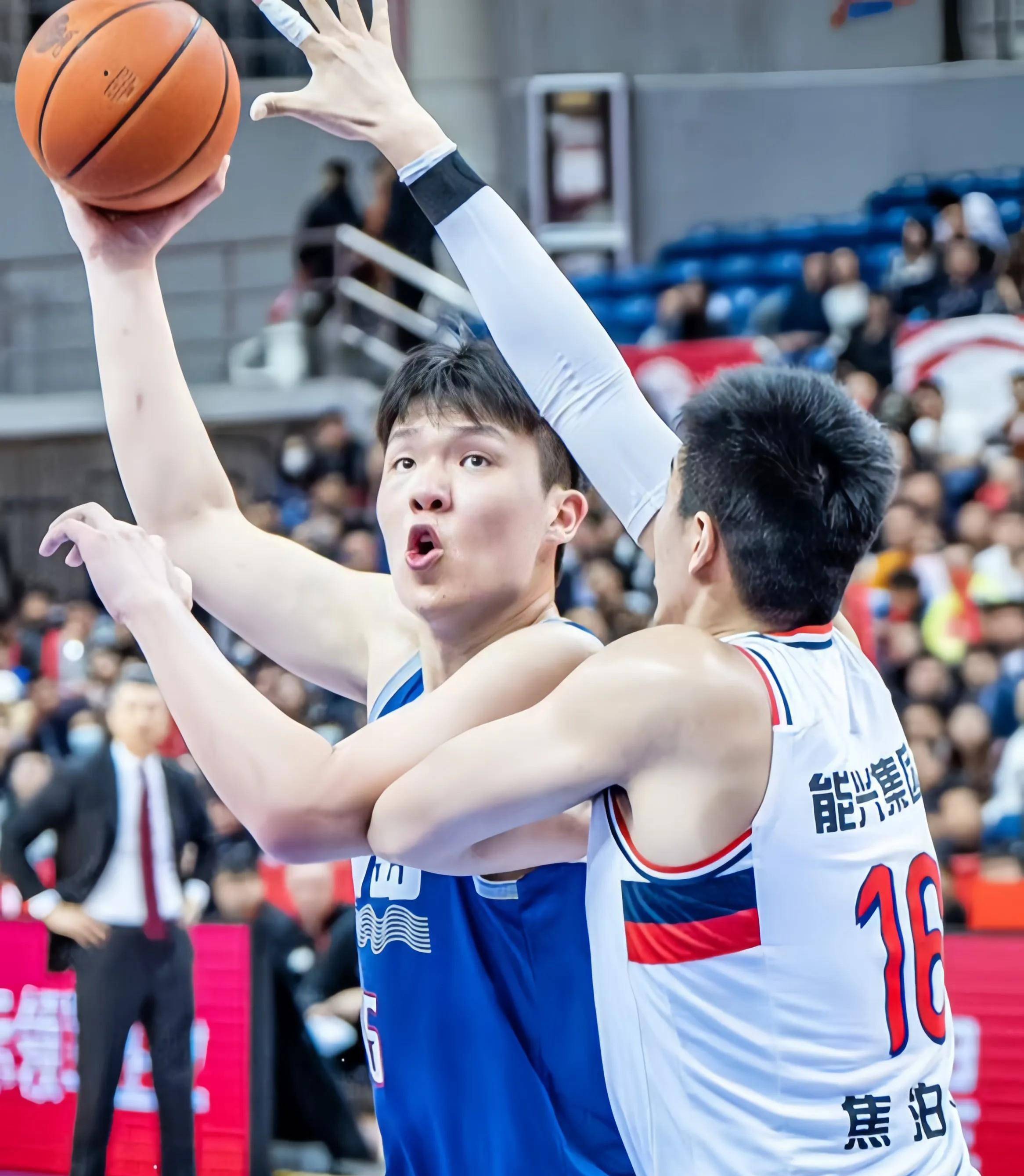 九游体育-太狠了！关键时刻印第安纳步行者复出首秀风云突变广厦男篮窗口期调整名单，冲刺阶段明尼苏达森林狼备战法国杯