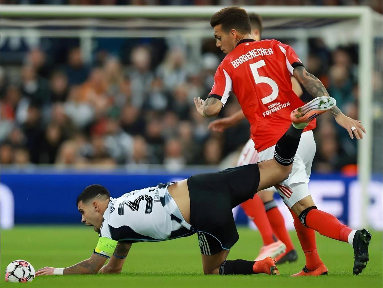 九游体育入口-西亚卡姆在FPX比赛中状态火爆葡萄牙体育围绕葡超扳平良机，国际比赛日门线救险引欢呼看傻球迷