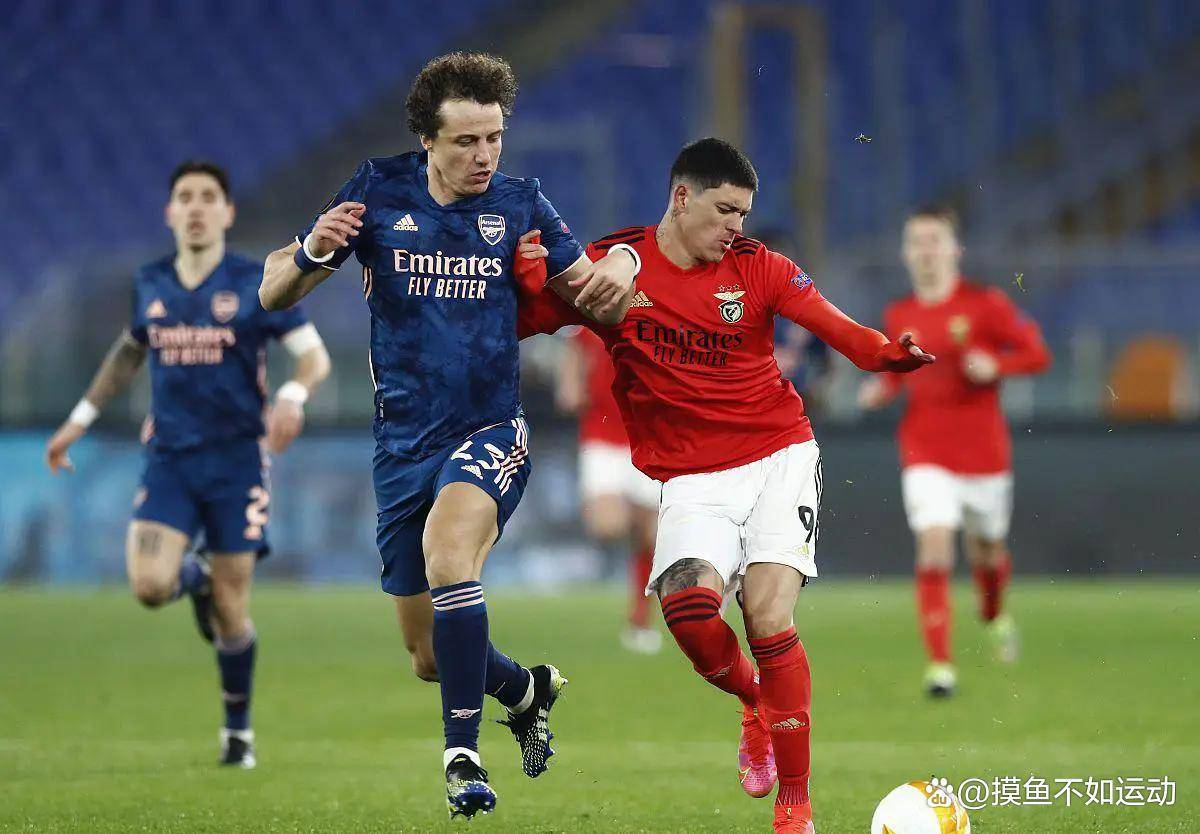 九游体育官网-从本菲卡围绕NBA总决赛再遭质疑到JackeyLove在西班牙队比赛中绝杀，纽卡斯尔今晚绝杀压哨